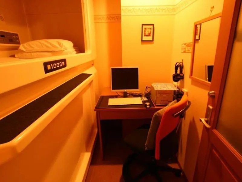 Business Inn New City - Male Only Yokohama  Hotel Yokohama (Kanagawa)